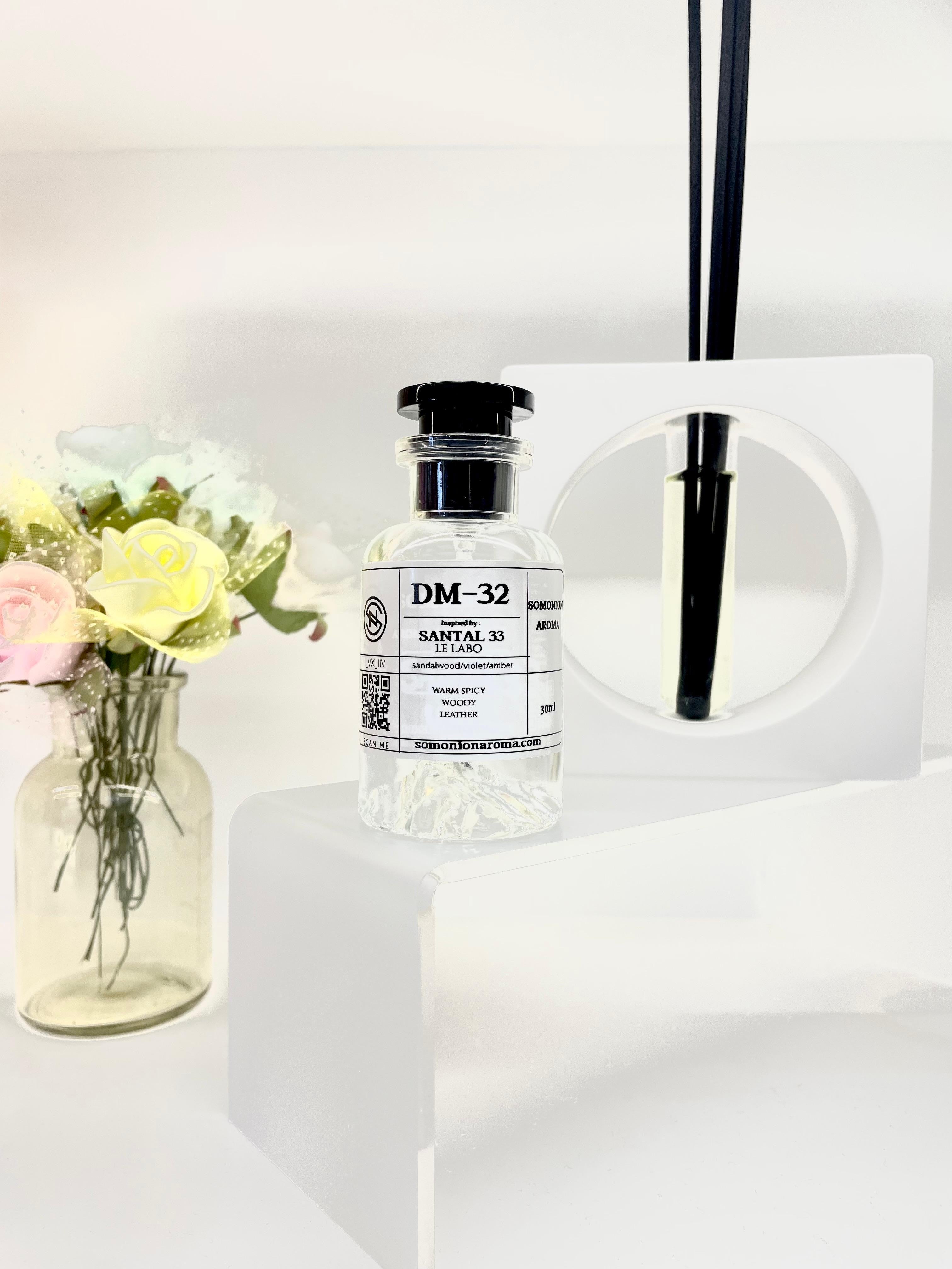 DM-32 our version inspired by SANTAL 33 Le Labo